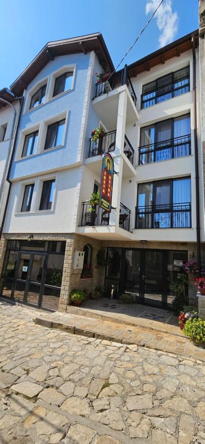 Guest House Saint Petka Veliko Tarnovo Exterior photo