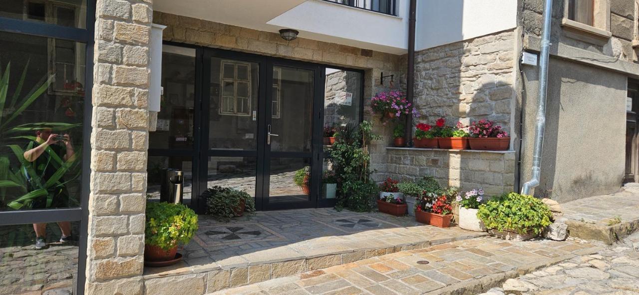 Guest House Saint Petka Veliko Tarnovo Exterior photo